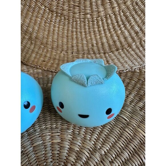 Skip Hop Light-Up Blueberry Bath Toys – Set of 2 - Picture 2 of 8